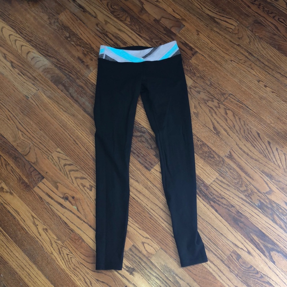 black size 14 ivivva leggings
